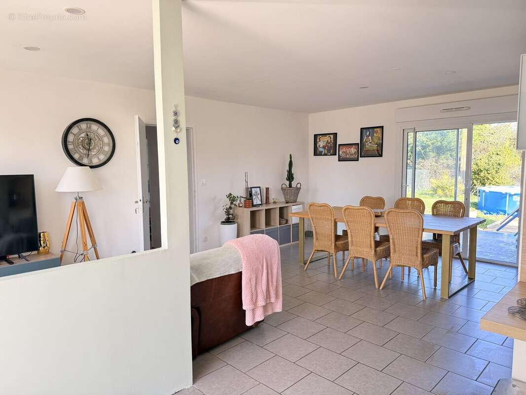 Maison à THAIMS