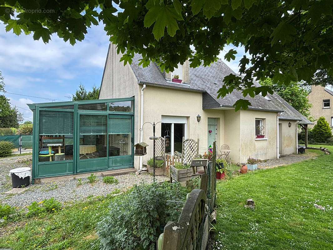 Maison à KERFOT