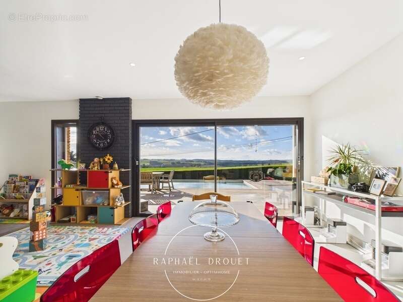 Maison à VILLETTE-DE-VIENNE