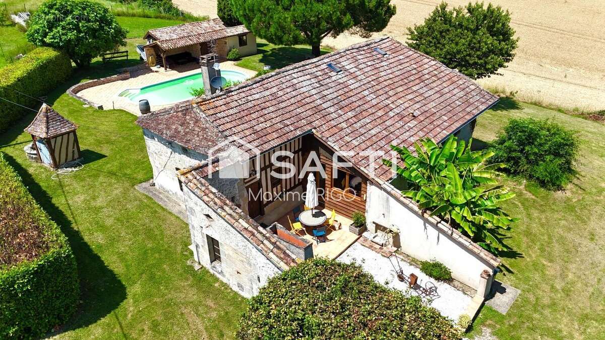 Photo 2 - Maison à SAINT-AVIT