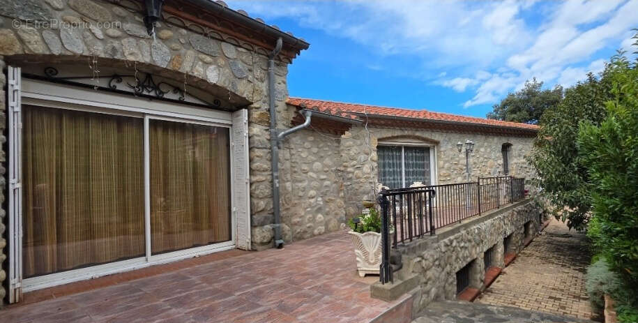 Maison à MAUREILLAS-LAS-ILLAS