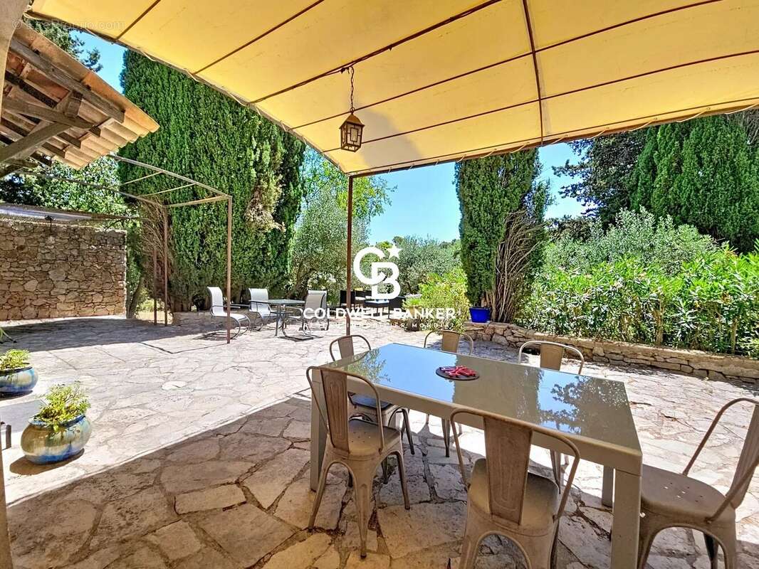 Bastide d'exception à lorgues : l'art de vivre provençal entre tradition et modernité - photo 22