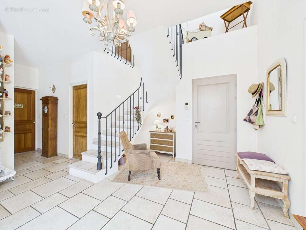 Maison à MORIERES-LES-AVIGNON