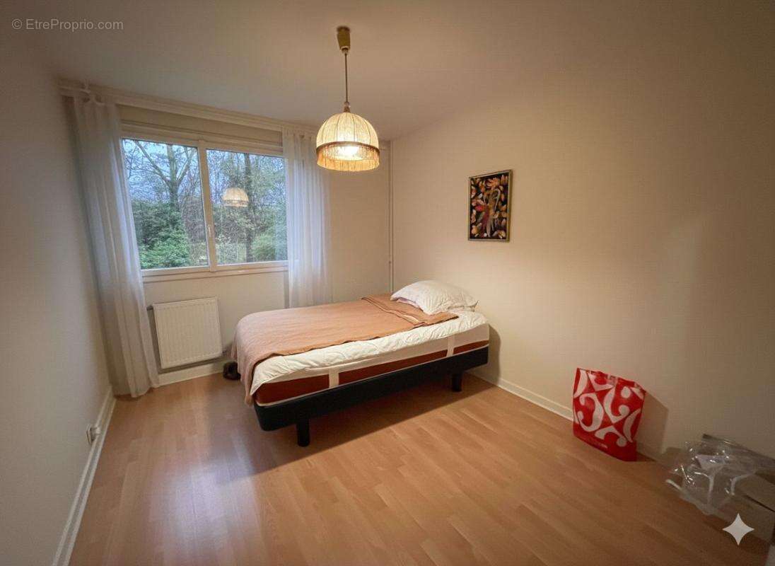 Appartement à VAIRES-SUR-MARNE