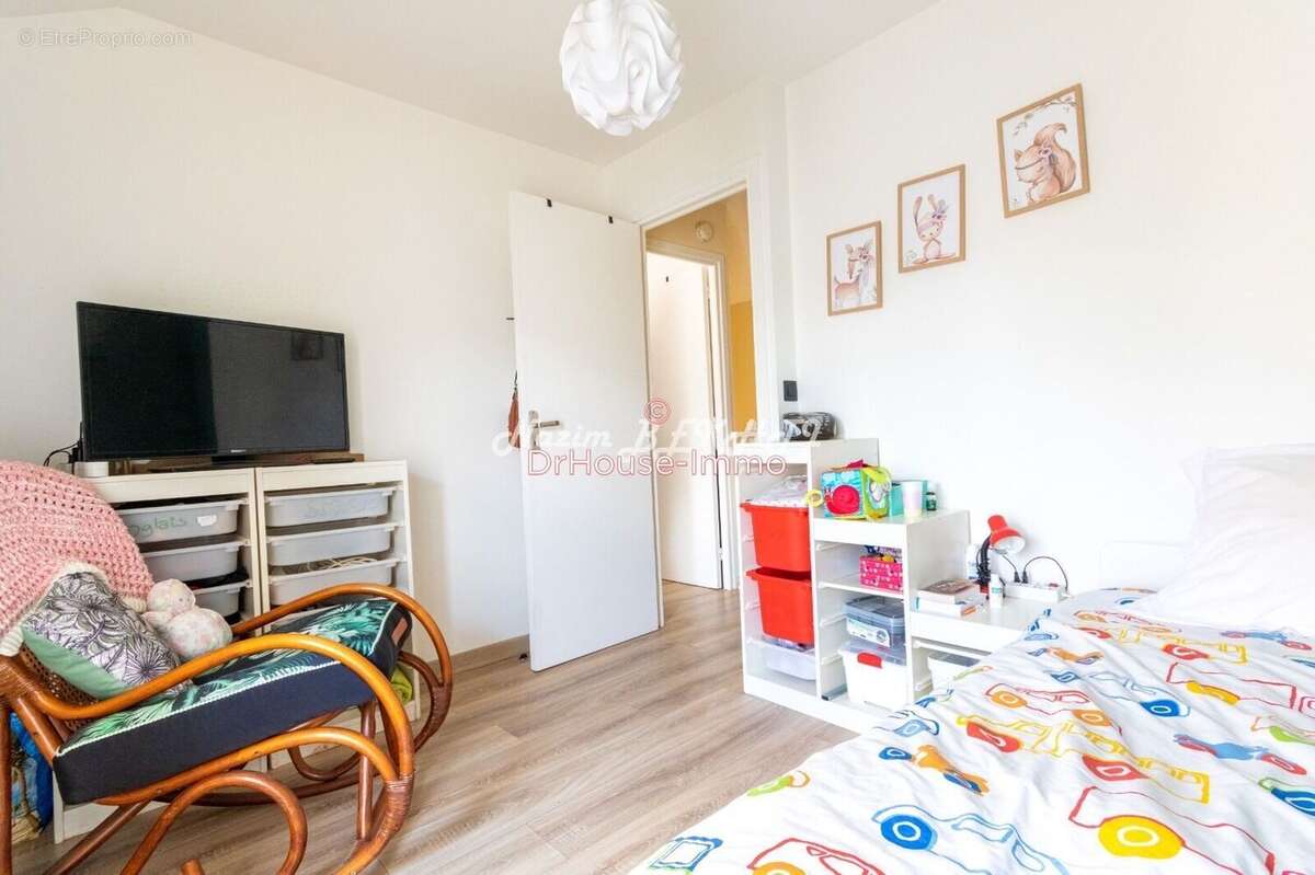 Appartement à MANTES-LA-VILLE