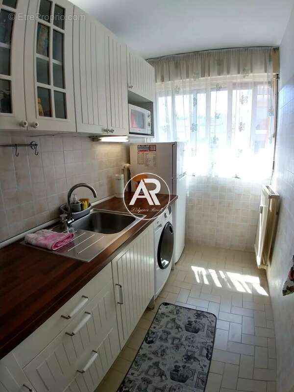 Appartement à ROQUEBRUNE-CAP-MARTIN