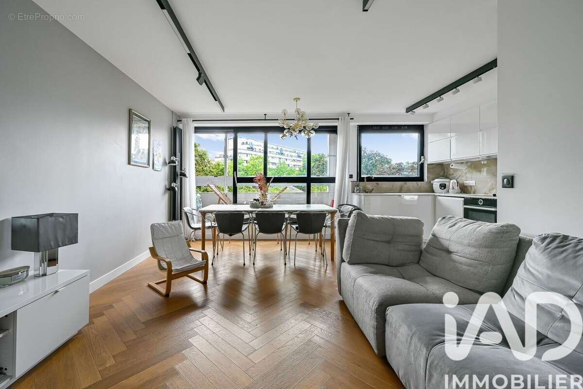 Photo 3 - Appartement à PARIS-19E