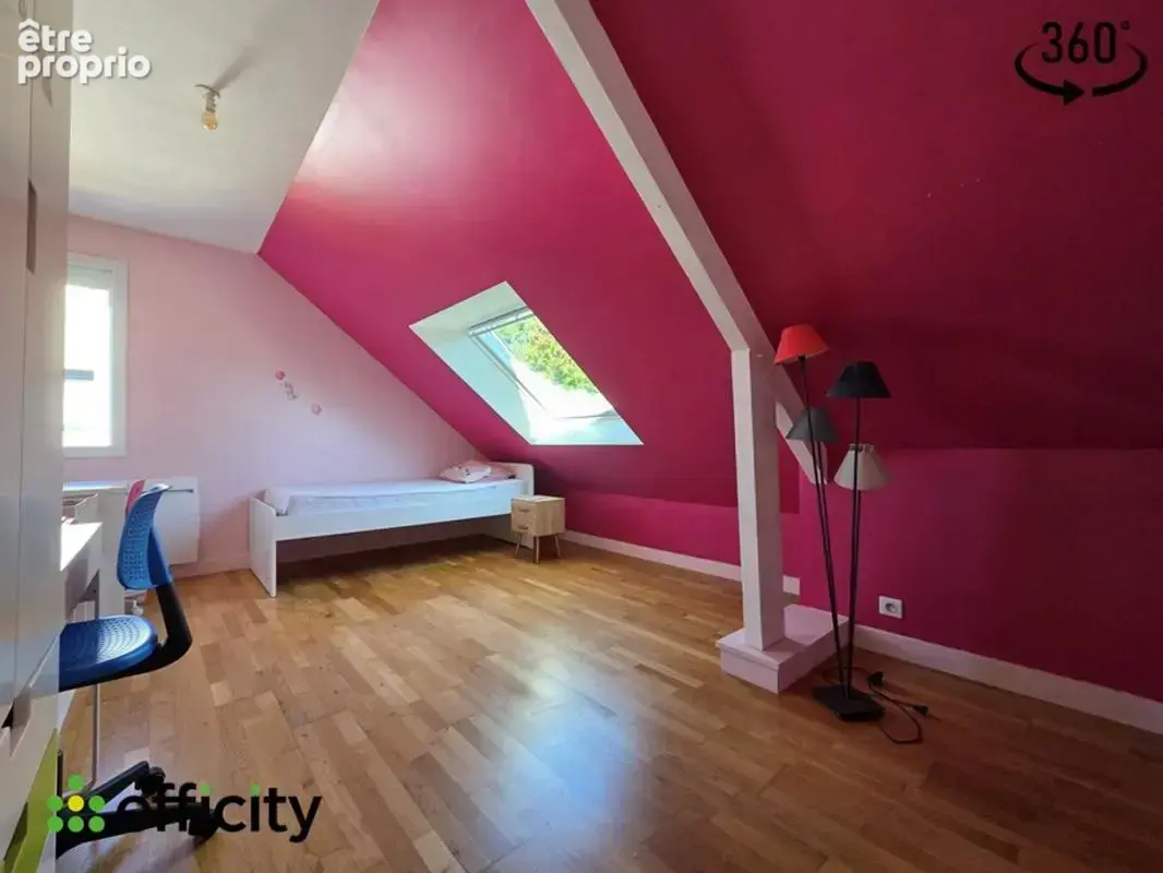 Maison 7 pièces 137 m² à vendre à La Chapelle-Des-Fougeretz (35520) - photo 13