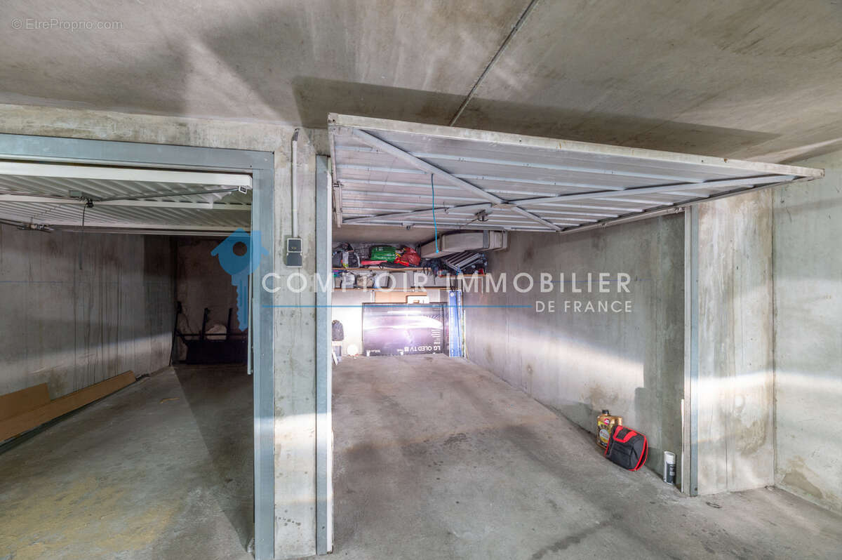 Appartement à LYON-8E