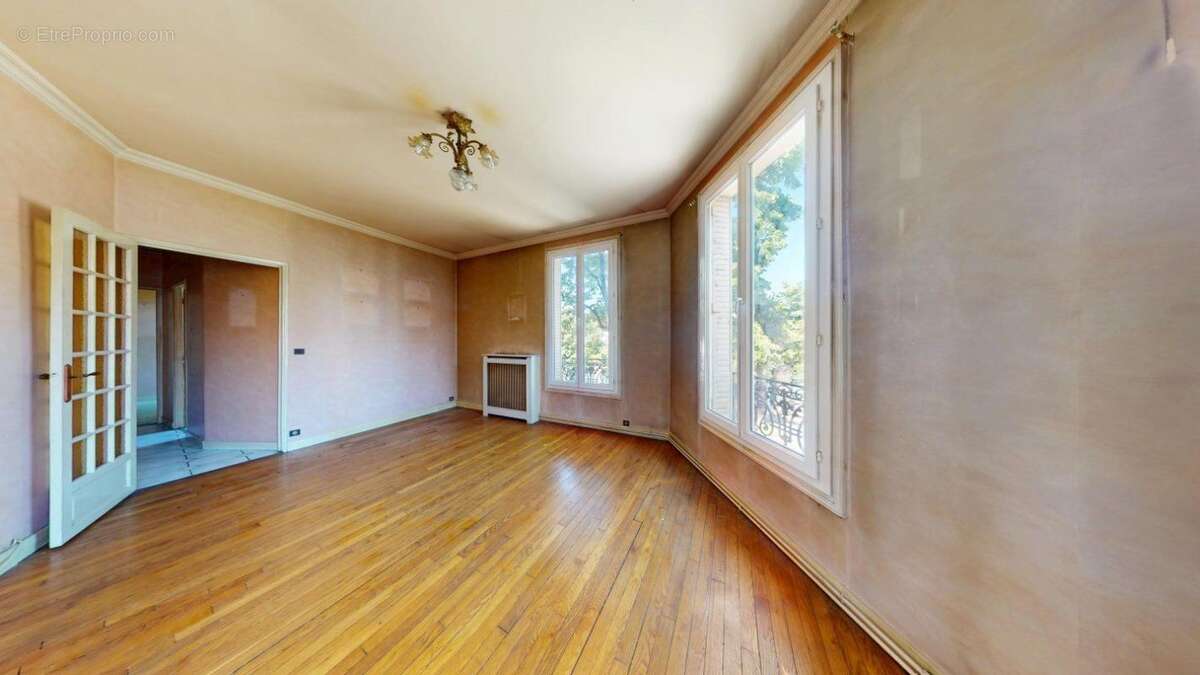 Appartement à MAISONS-ALFORT
