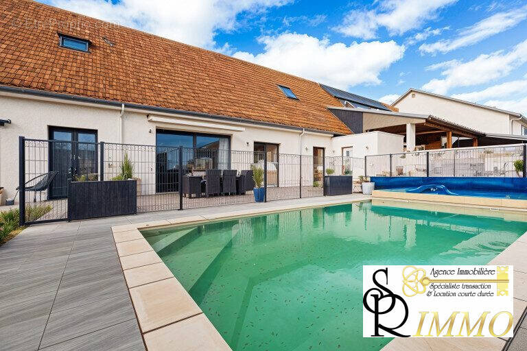 Maison à RUFFEY-LES-ECHIREY