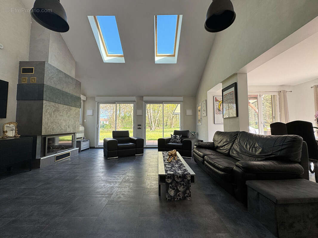 Maison à ASNIERES-SUR-OISE