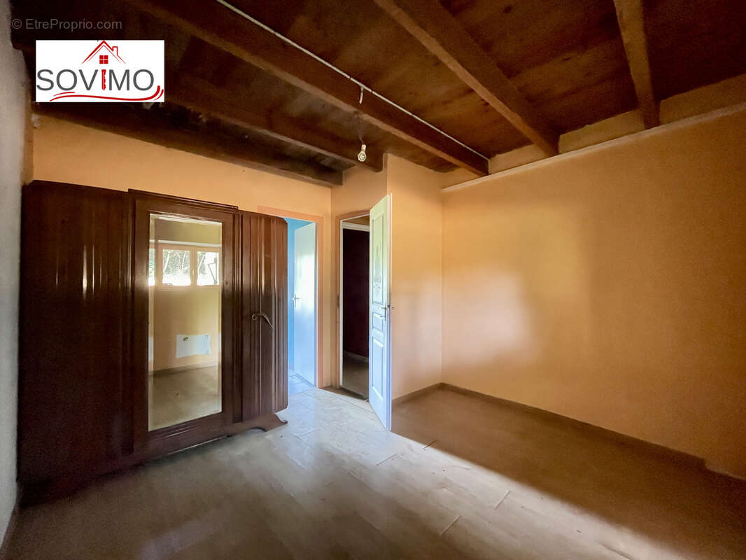 Maison à AVAILLES-LIMOUZINE