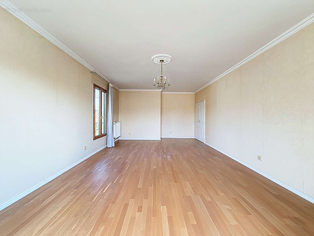 Appartement à LYON-5E