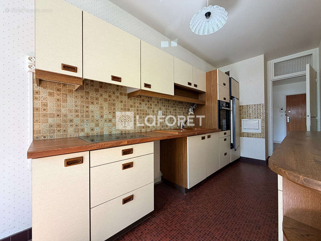 Appartement type 3 centre ville - photo 4