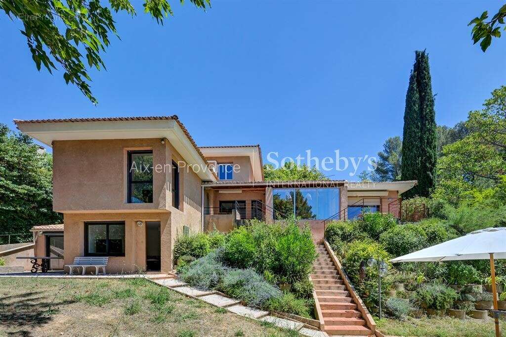 Maison à AIX-EN-PROVENCE