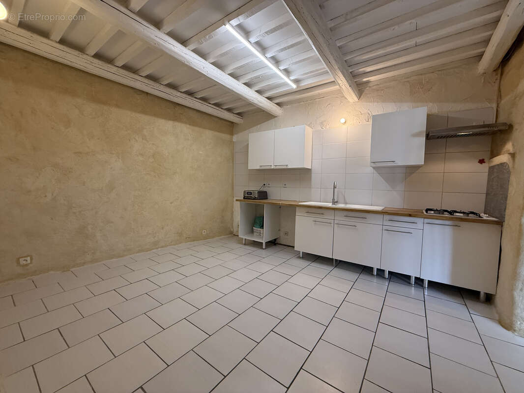 Maison à SAINTE-ANASTASIE