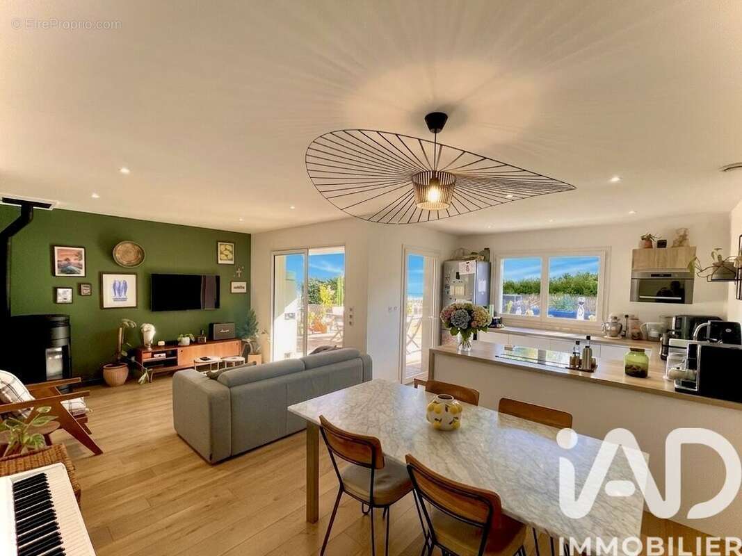 Photo 4 - Maison à COGOLIN