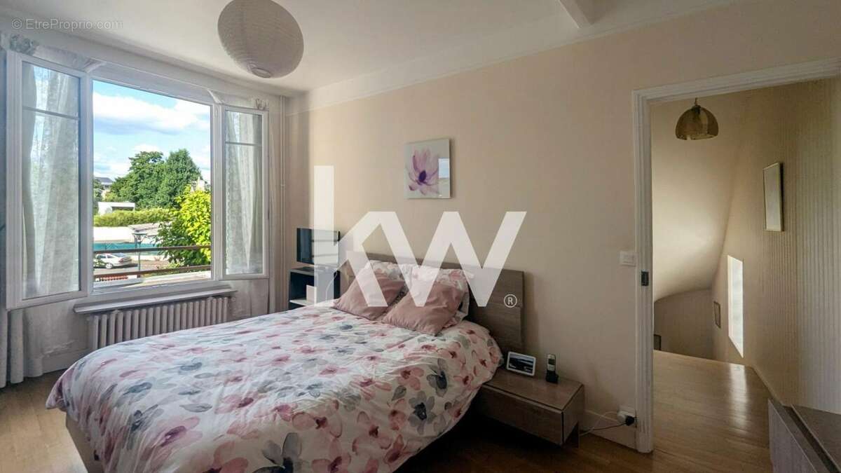 Maison à SAINT-GRATIEN