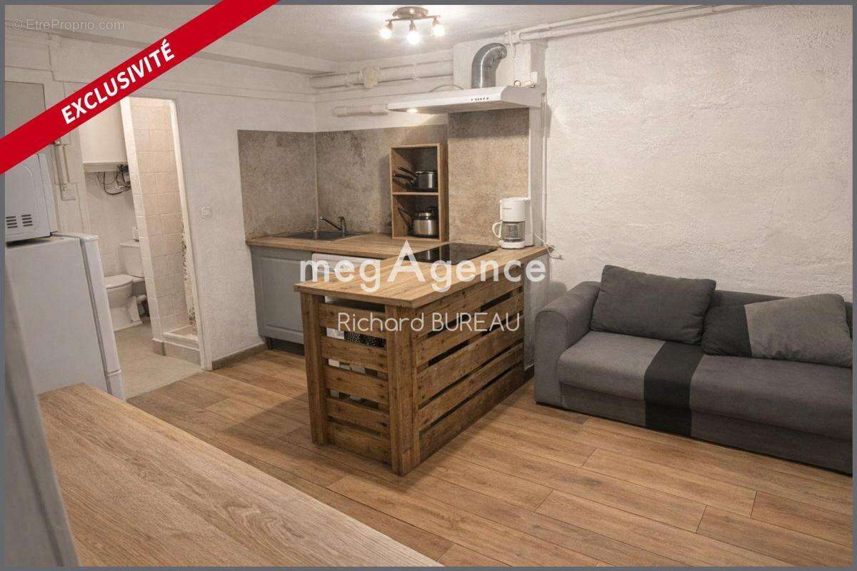 Appartement à LE LUC