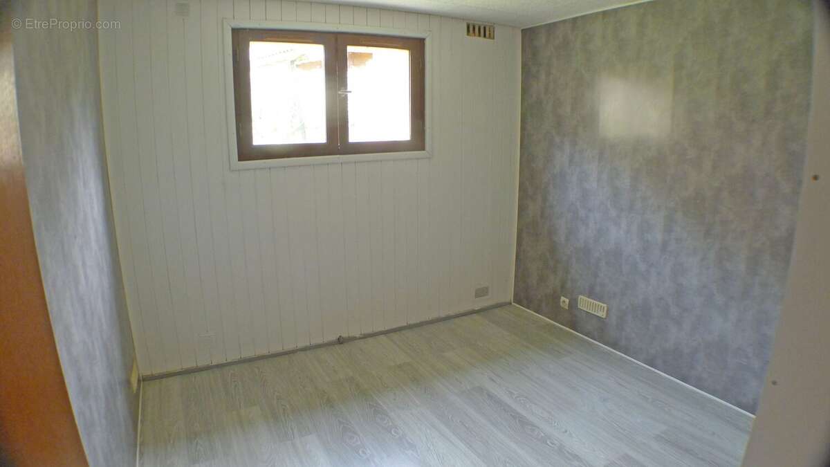 Maison 275 m² à Verchaix  - photo 5