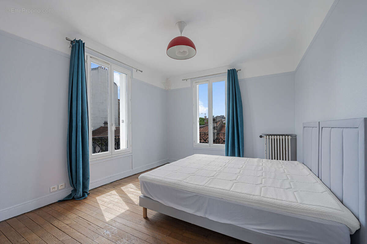 Maison de caractère en centre-ville - photo 12