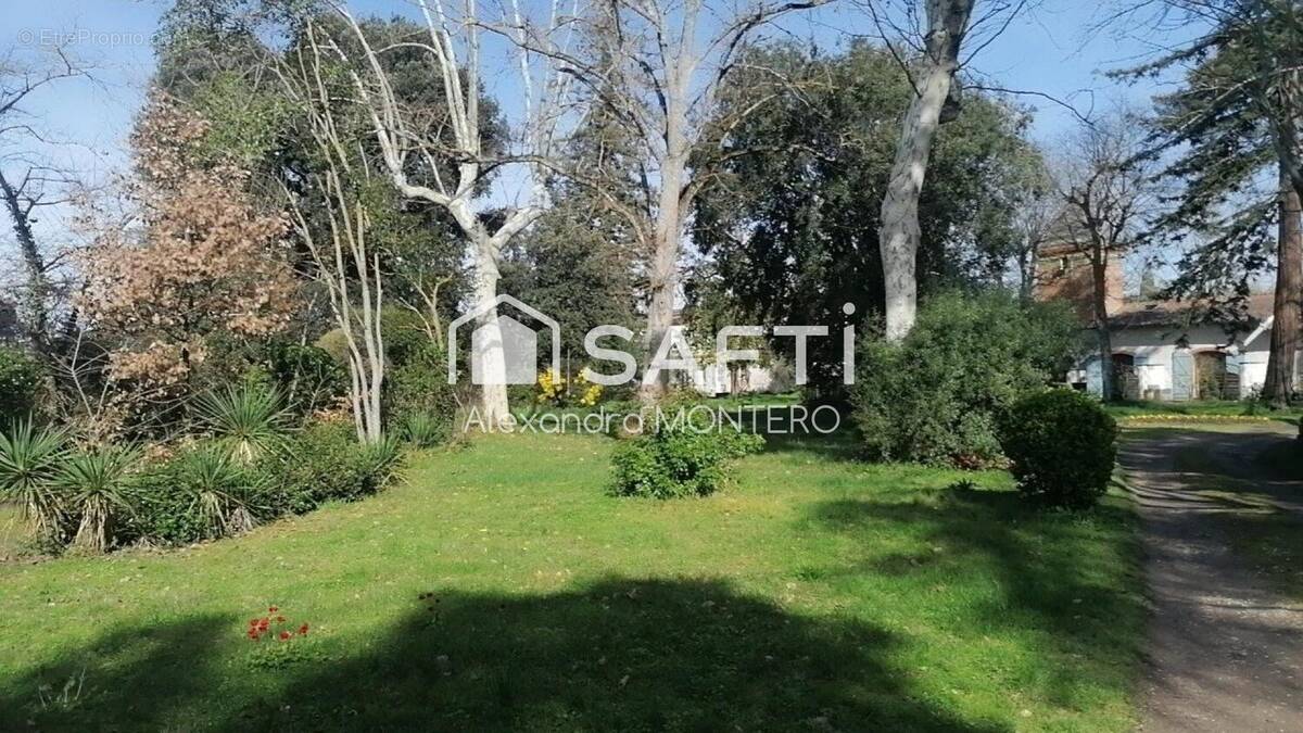 Photo 1 - Terrain à CUGNAUX