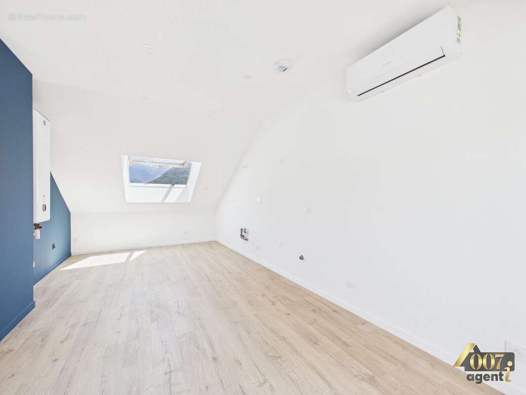 Appartement à ALBERTVILLE