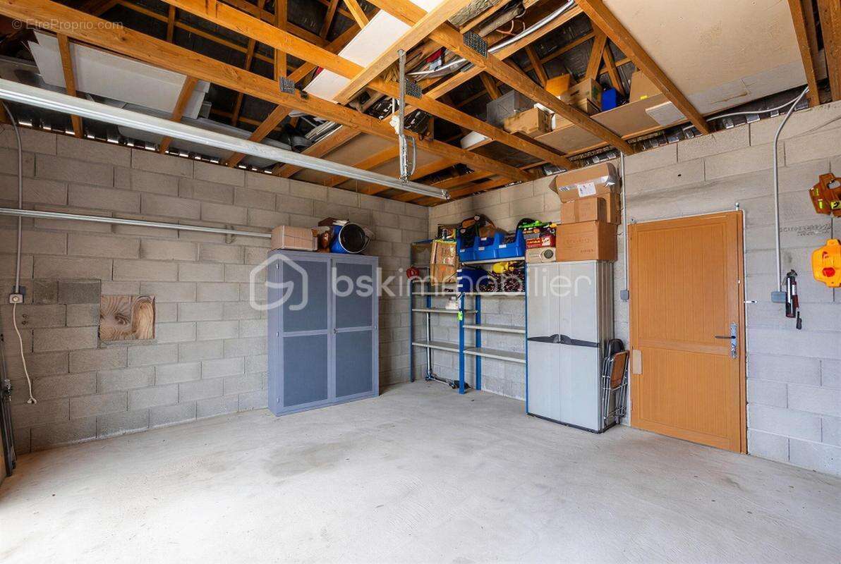 Maison 99 m² à Dampierre-En-Burly  - photo 10