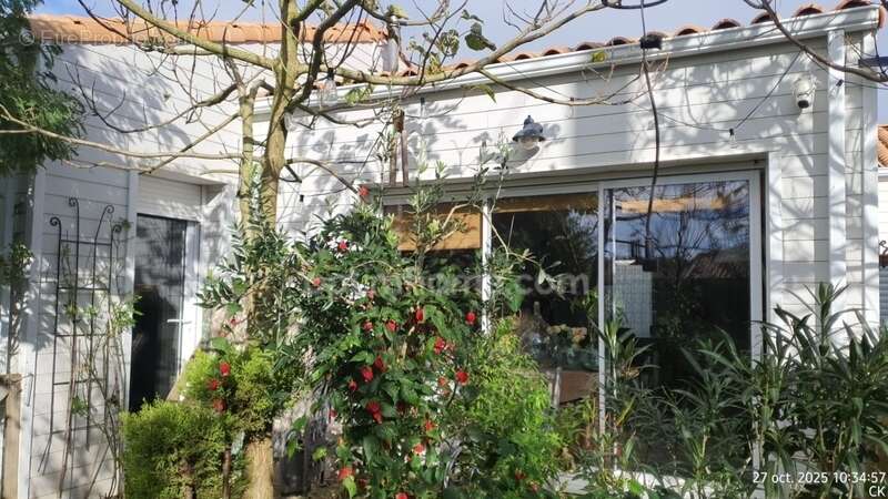 Maison à LONGEVILLE-SUR-MER