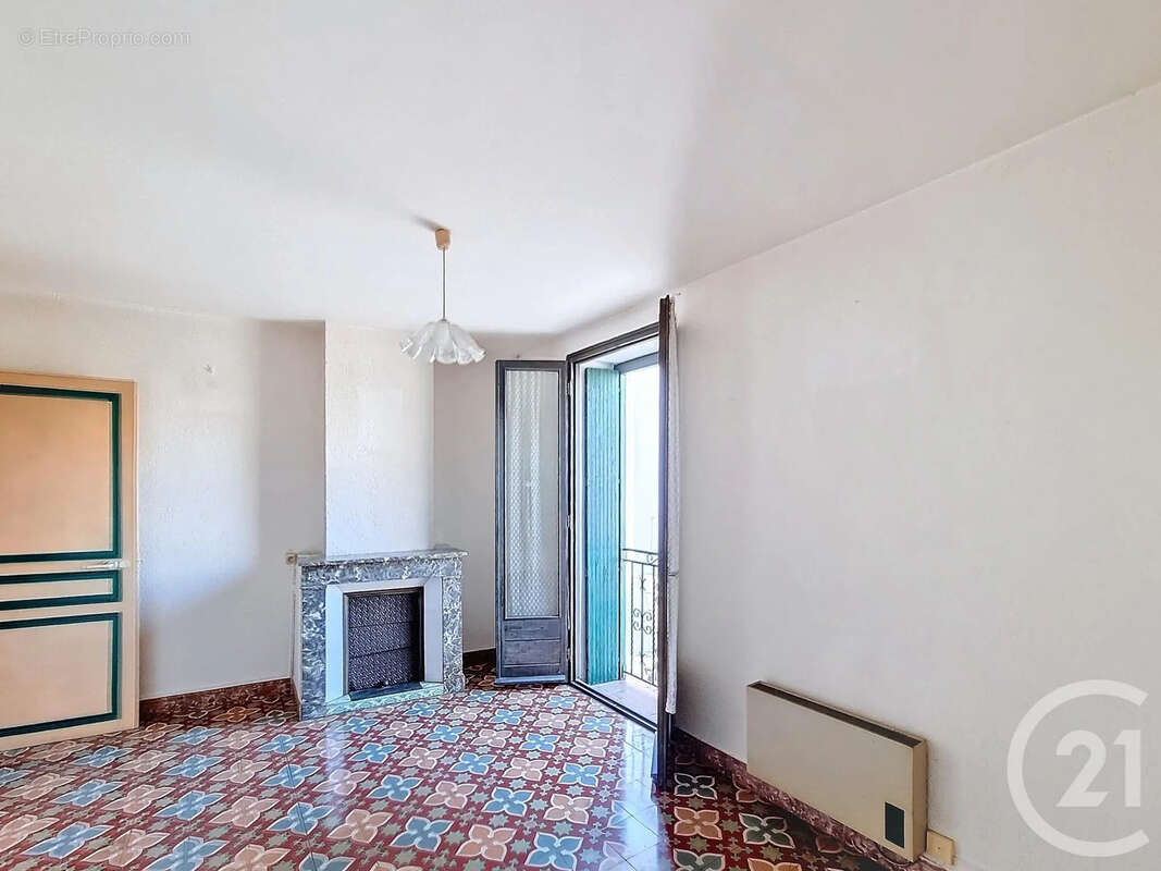 Maison à LATOUR-BAS-ELNE