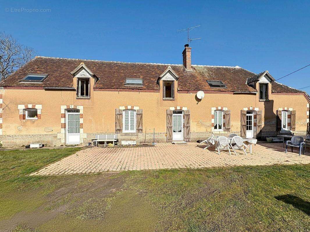 Maison à CHABRIS