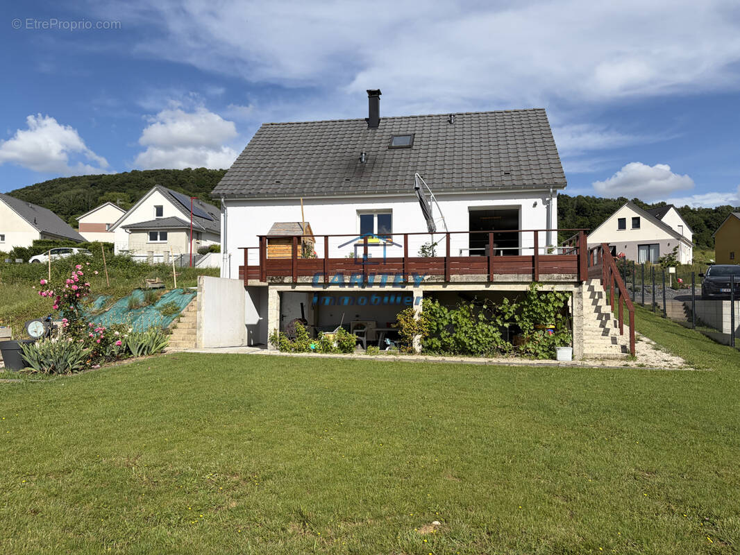 Maison à LUZE