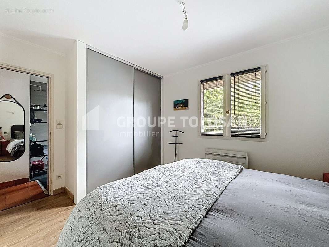 Maison à SAINT-ORENS-DE-GAMEVILLE