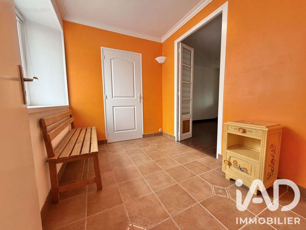 Maison 97 m² à Barneville-Carteret  - photo 5