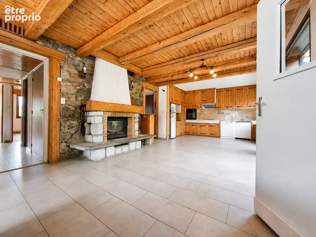 Maison 200 m2 9 pièces avec 1165m2 de terrain - photo 2