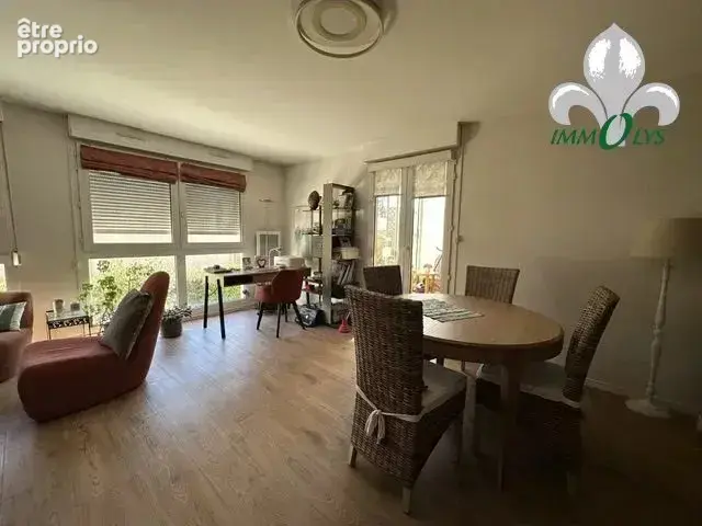 Bel appartement T4 - photo 2