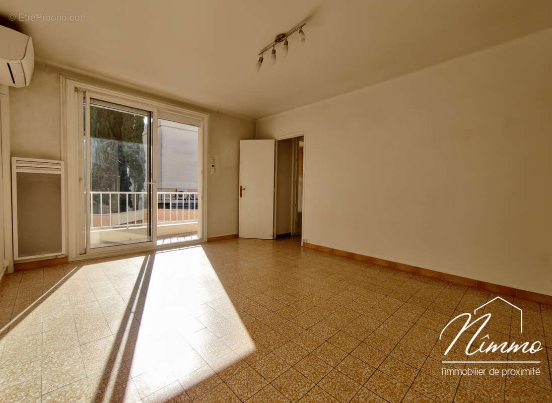 Appartement à NIMES