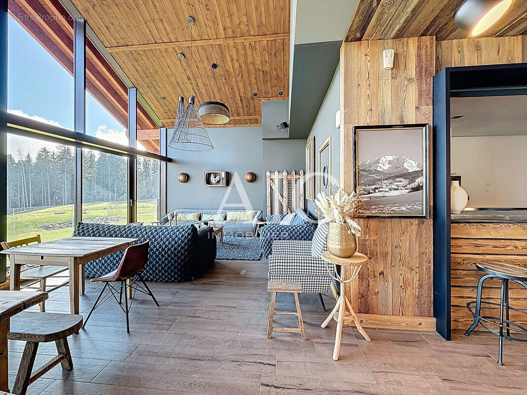 Appartement à COMBLOUX