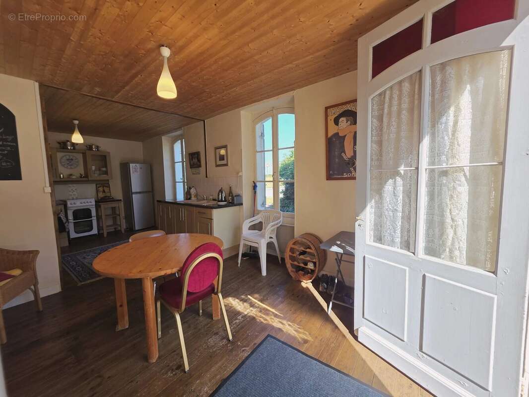 Maison à SOUMENSAC
