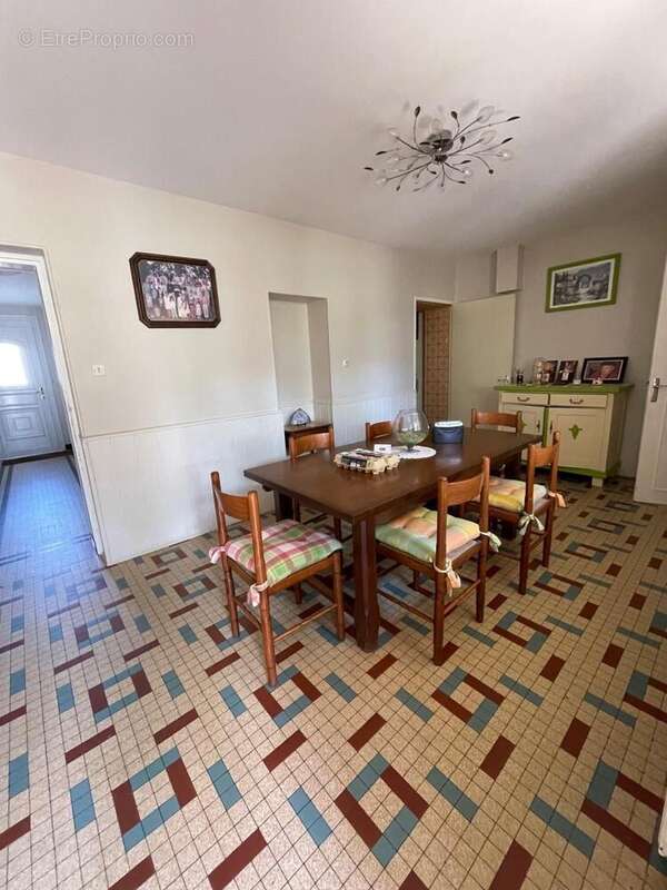 Maison à TOUTLEMONDE