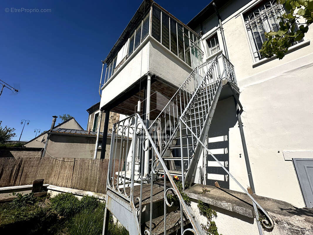 Appartement à MONTEREAU-FAULT-YONNE