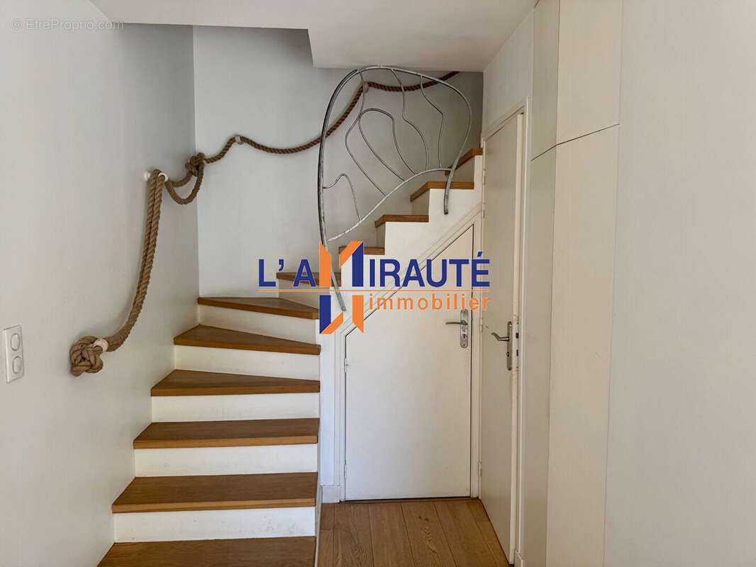 Maison à MAISONS-LAFFITTE