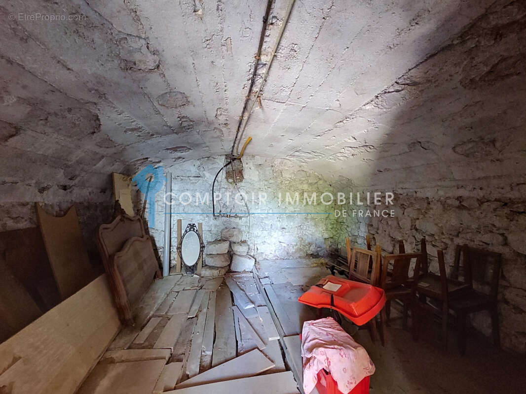 DPT (38) - A VENDRE - Maison de village - Bernin centre - photo 15