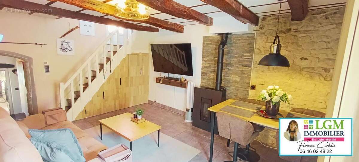 Maison à SAINT-BAUZELY