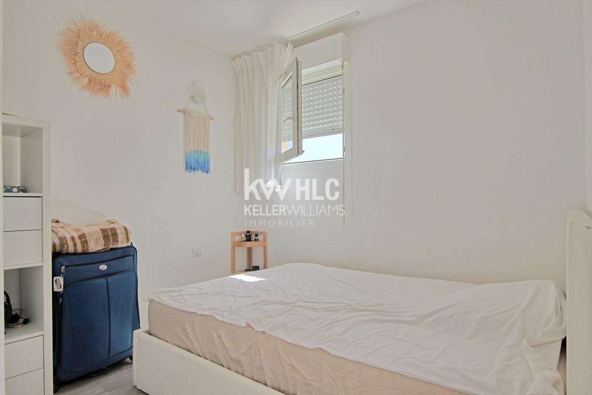 Appartement à VALLAURIS