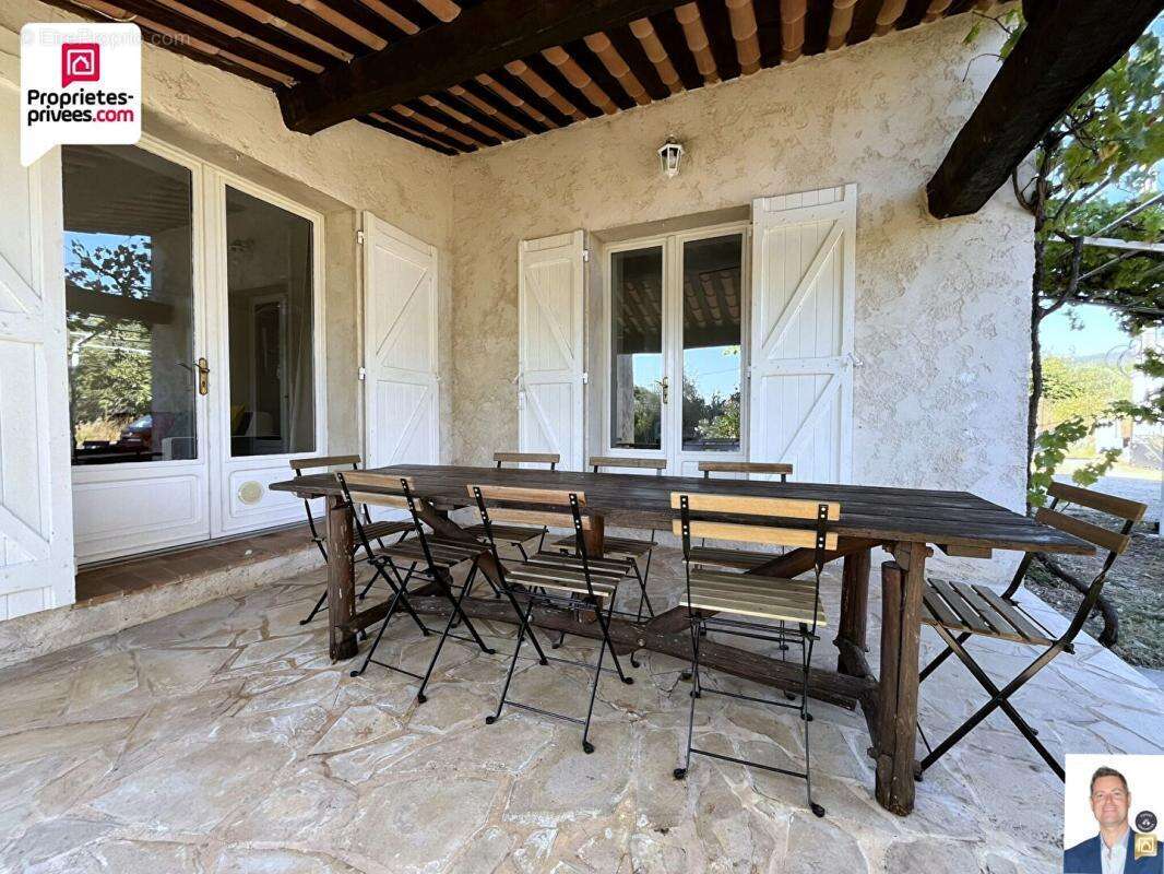 Maison à SAINT-CEZAIRE-SUR-SIAGNE