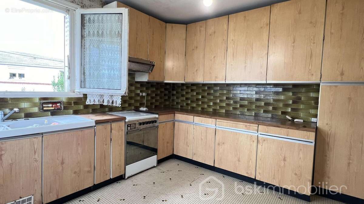 À VENDRE : Maison Individuelle de 142 m²  à  Fleury-les-Aubrais - photo 10