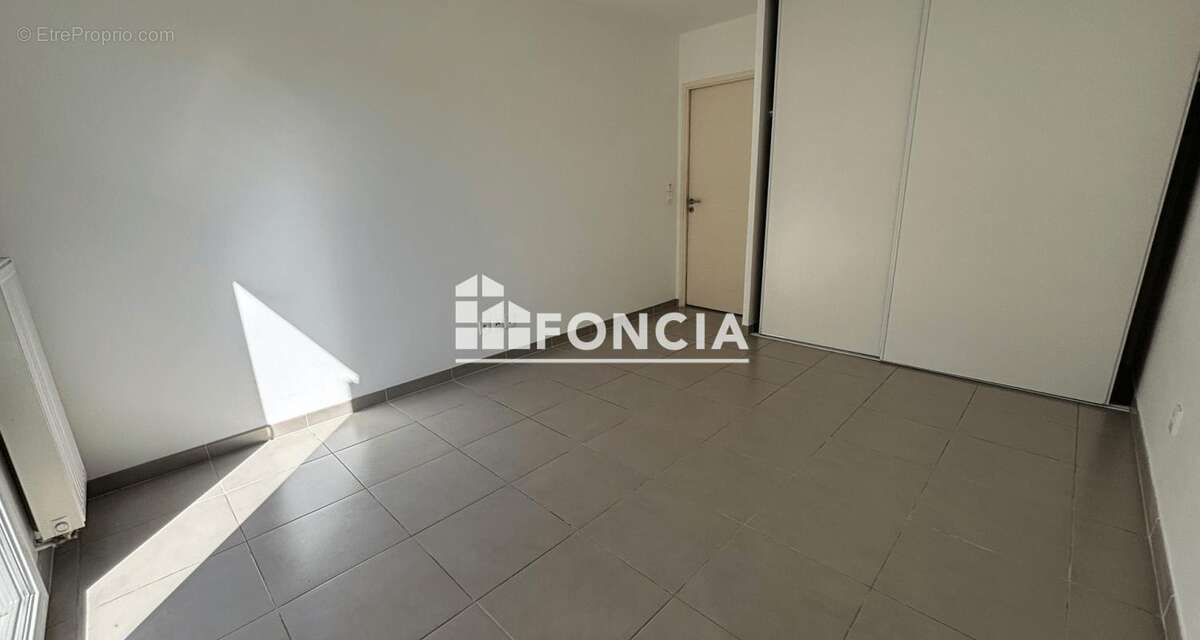 Appartement à HYERES