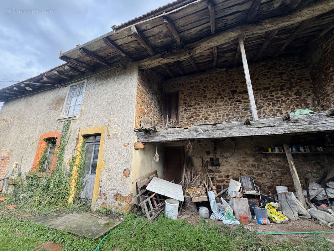 Maison à SAINT-VICTOR-SUR-RHINS